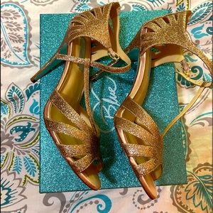 Betsy Johnson Sparkle Gold heels